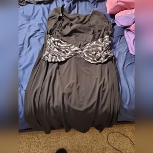 Black and grey knee length dress set